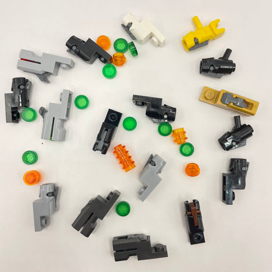 LEGO Mixed Shooters / Projectile Launchers, Minifigure Accessories, 17 Pieces