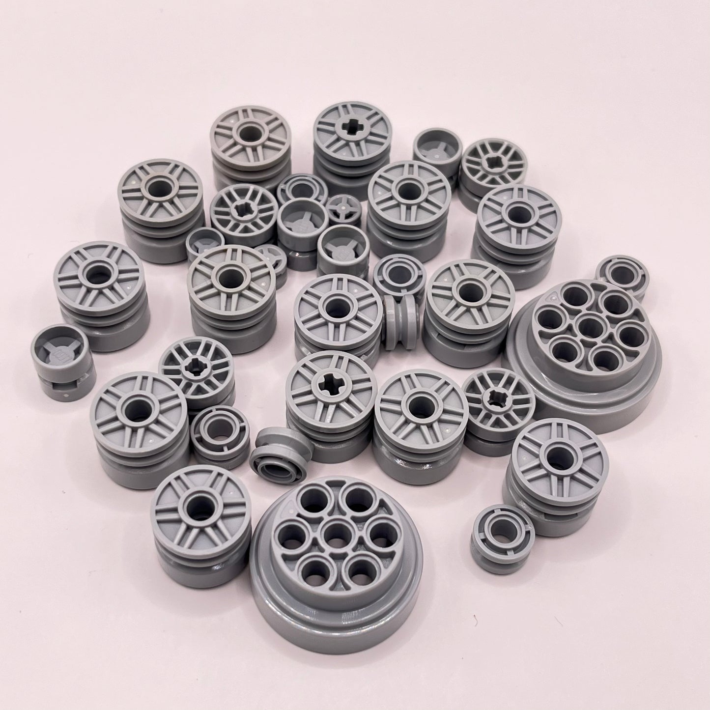 LEGO Wheel Hubs, Light Bluish Grey, Vehicle Pieces, Approx. 45g