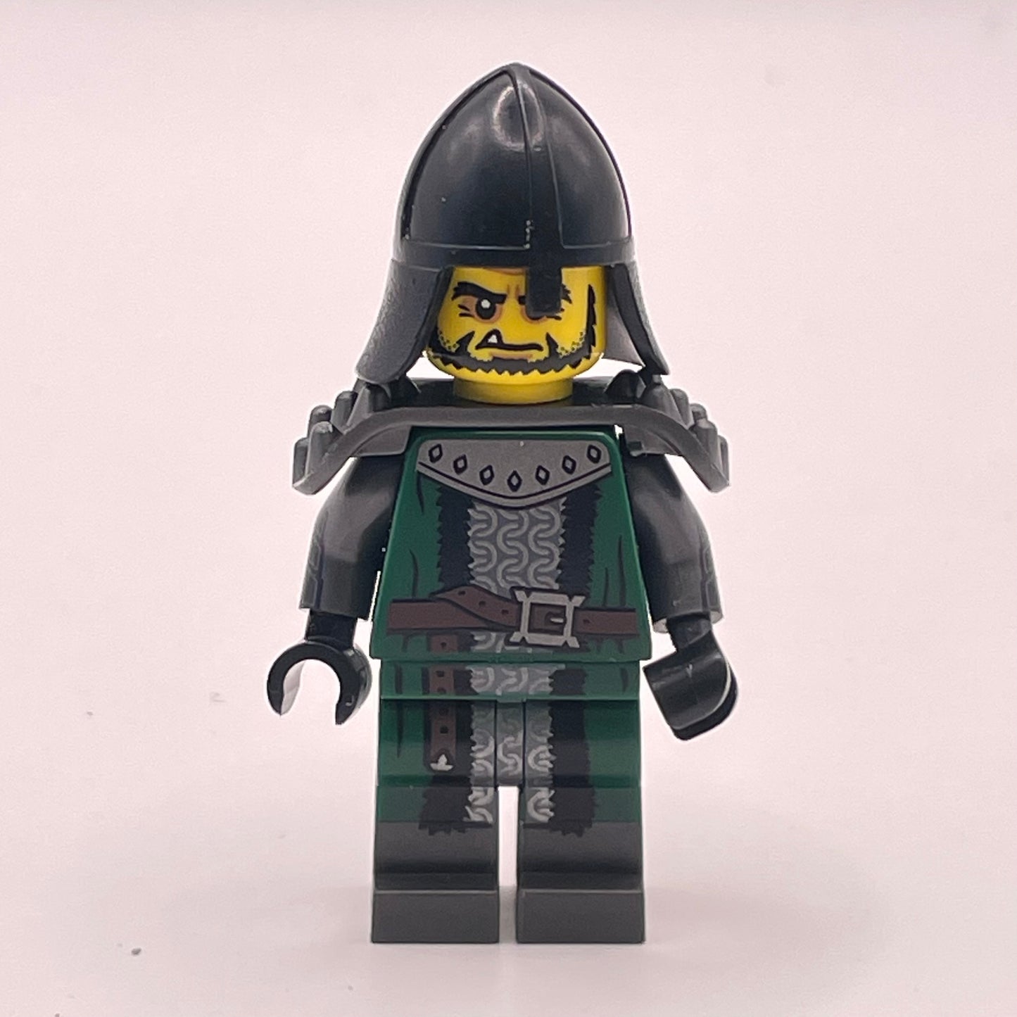 LEGO Frightening Knight, Collectible Series 15, Minifigure (col230) wrong helmet