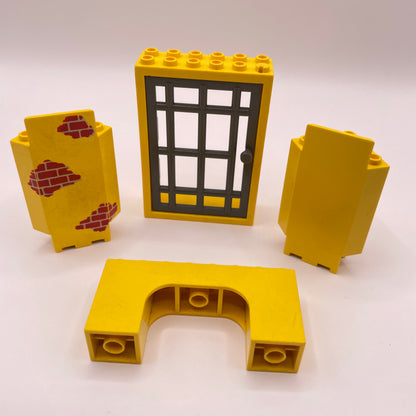 LEGO Vintage, Yellow, Castle, Building Pieces, 4 Pieces