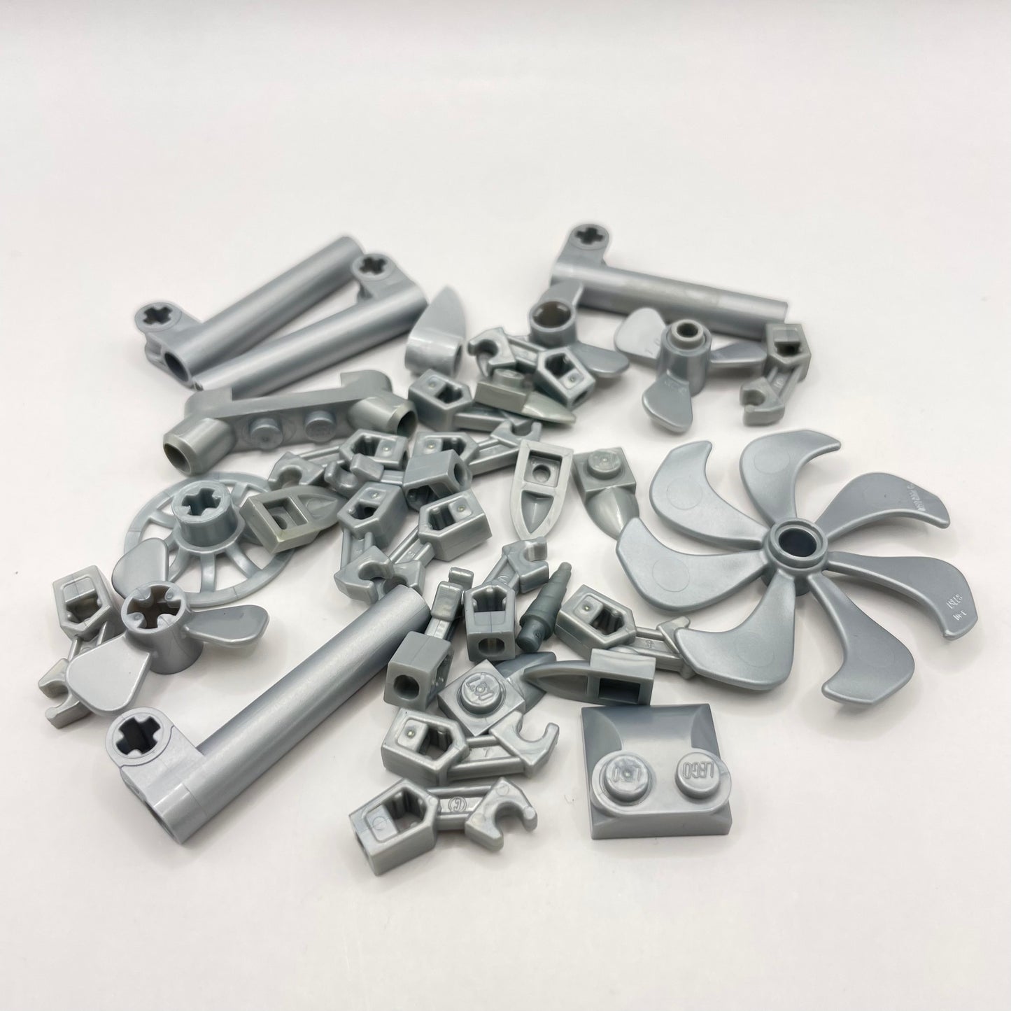 LEGO Mixed Pieces, Pearl Light Grey, 30 Pieces