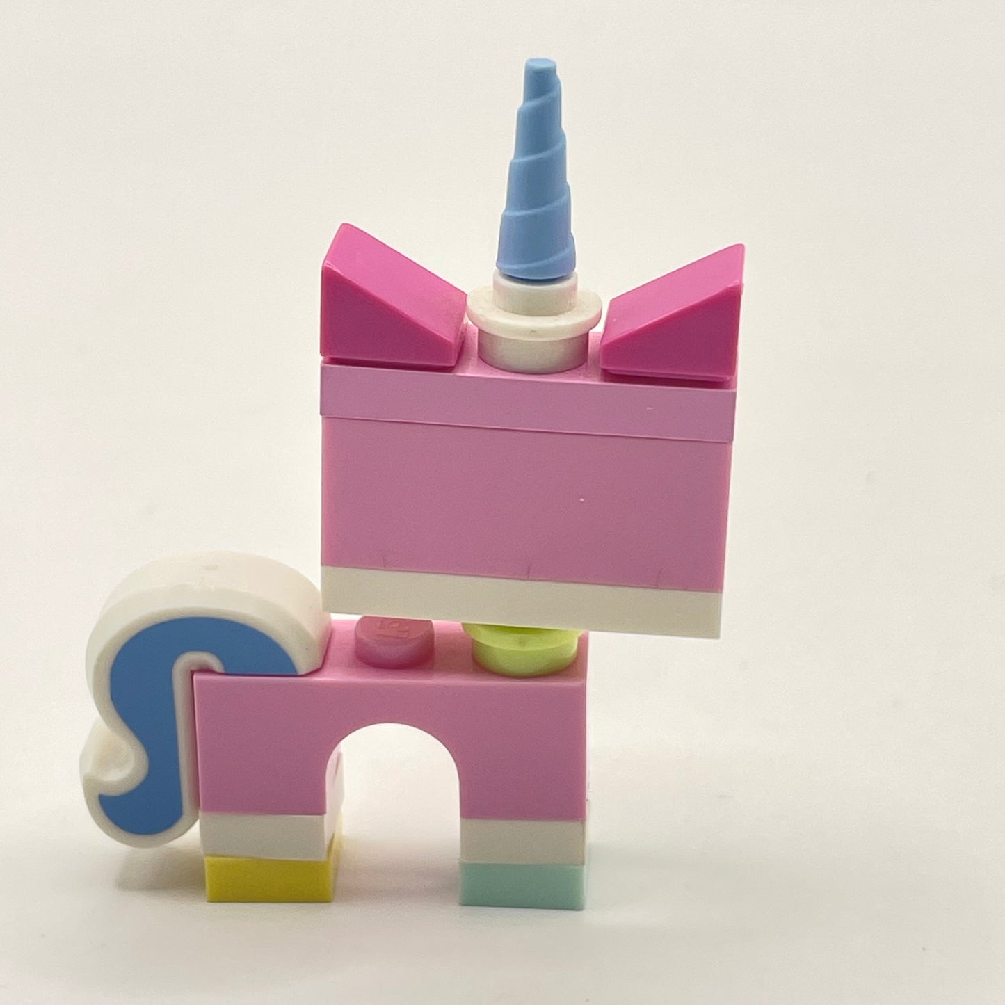 LEGO Unikitty, Unikitty Minifigure (tlm077)
