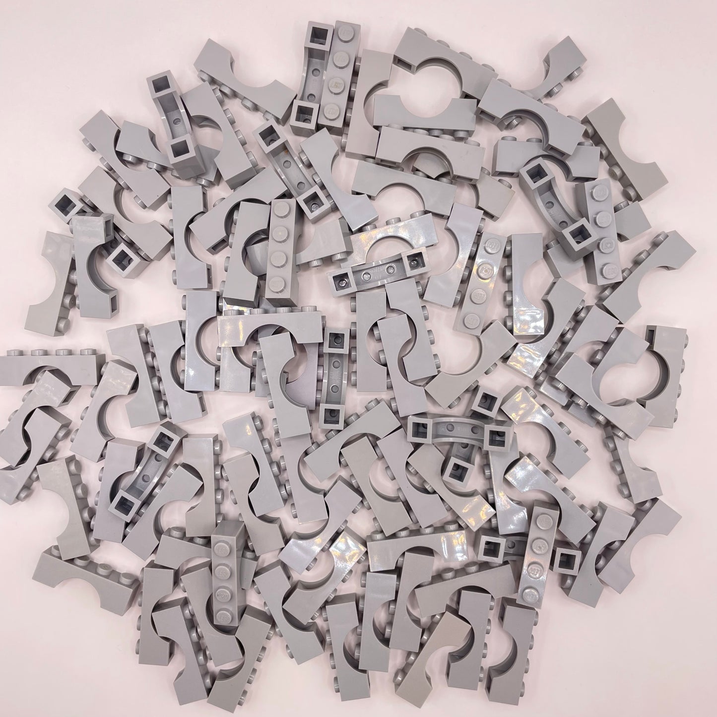 LEGO Arches, 1x4, Light Bluish Grey, Approx. 100 pieces