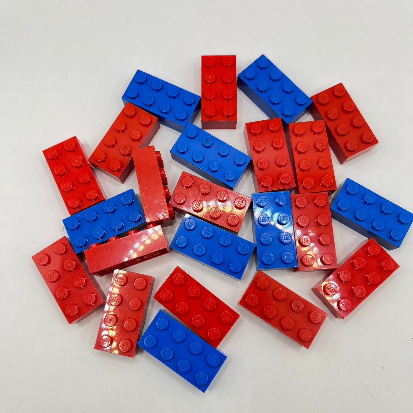 LEGO 2 x 4 Bricks, Red and Blue, 23 Pieces