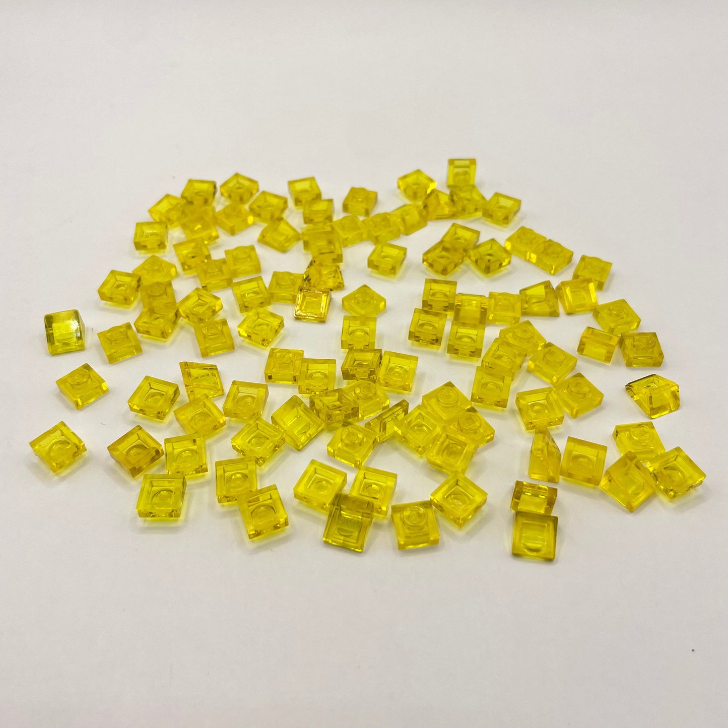 LEGO 1x1 Plate and Cheese Slopes, 100 Pieces Transparent Yellow