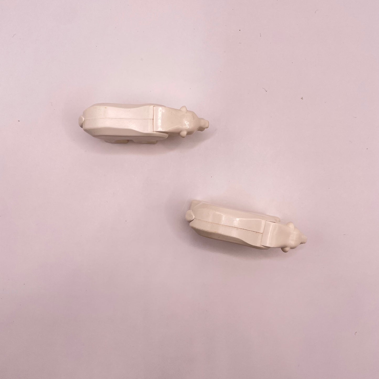 LEGO White Polar Bear, 2 Pieces Snow, Ice, Playwear