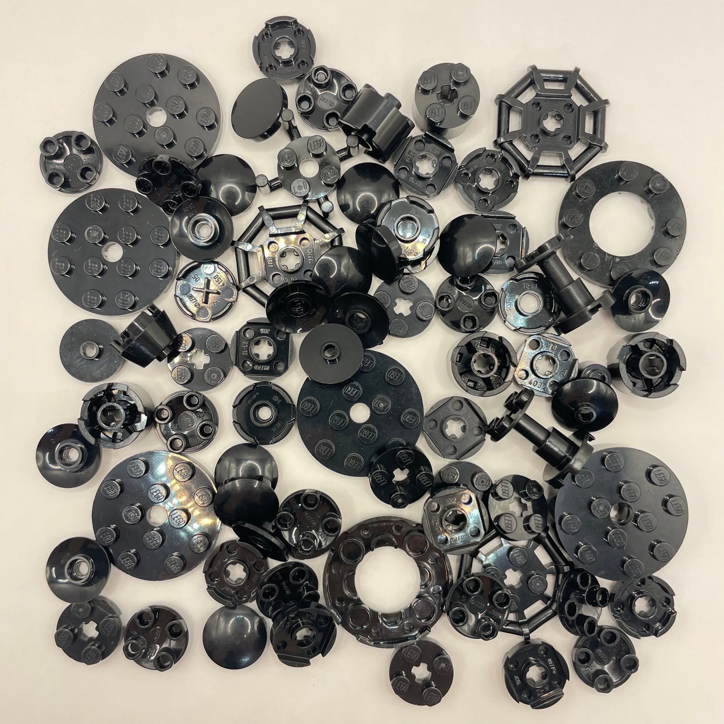 LEGO Round, Black, Approx. 40g