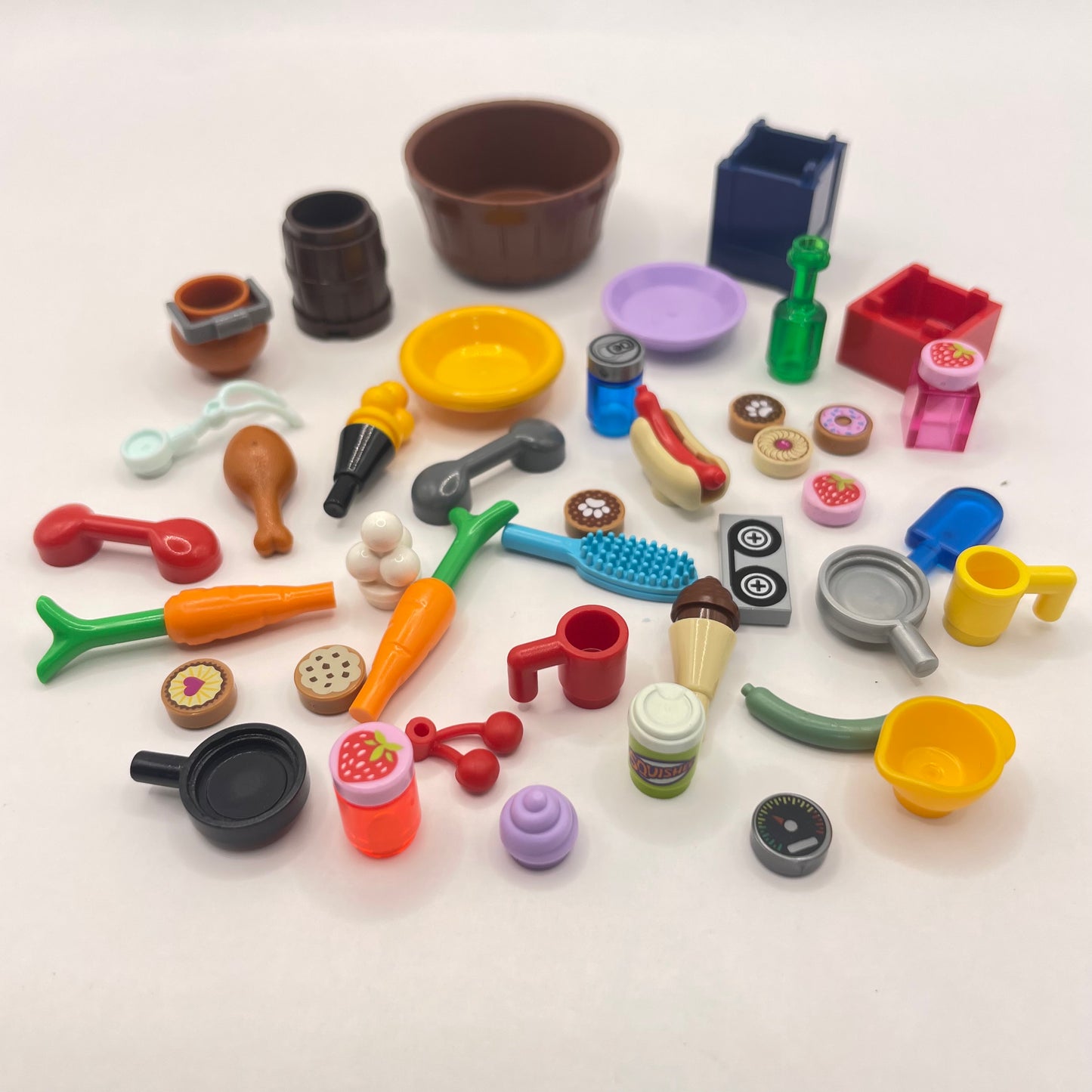 LEGO Food / Kitchen Bundle, Mixed Pieces (40 Pieces)