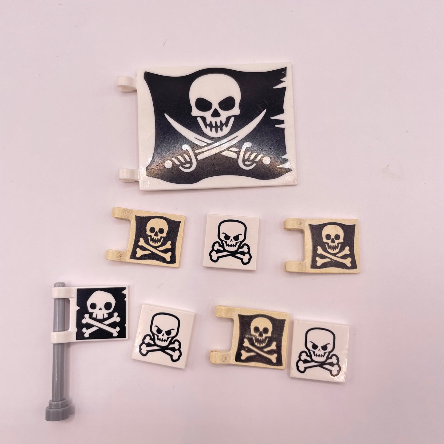LEGO Prints and Stickers, Marked, Pirate Flags, 8,Pieces