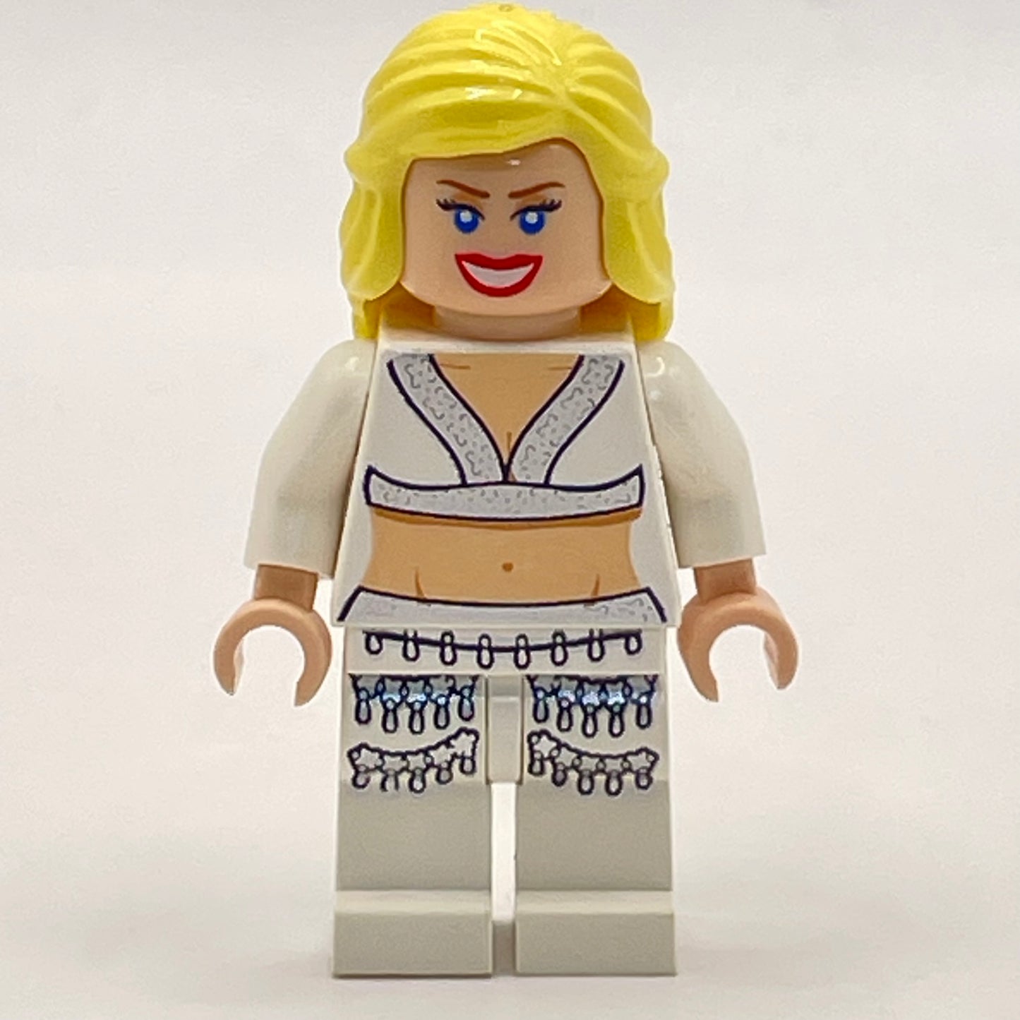 LEGO Willie Scott - Sacrificial Outfit, Indiana Jones, Minifigure (iaj032)