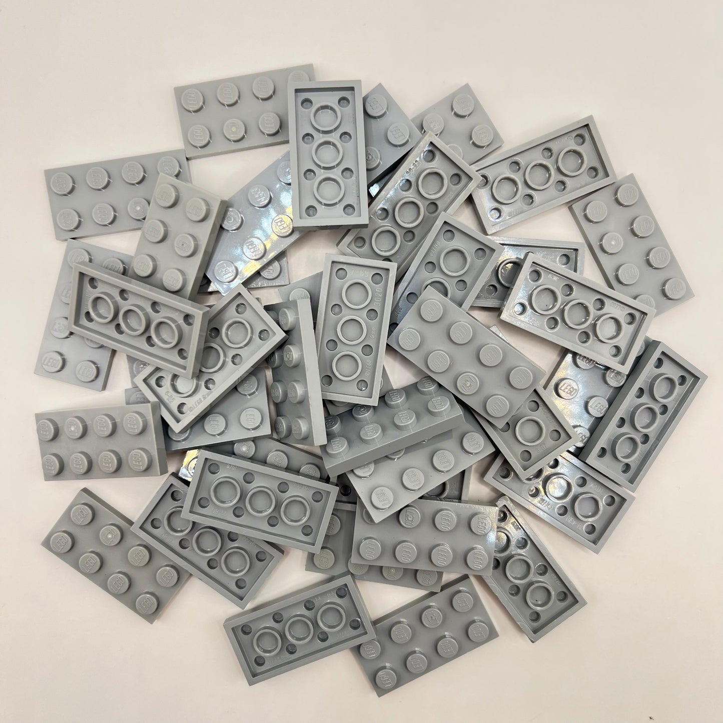 LEGO Plates, 2x4, Light Bluish Grey, 40 Pieces