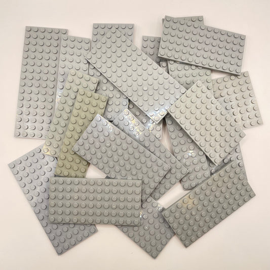 LEGO Medium Plates, Mixed Light Grey, Approx. 190g