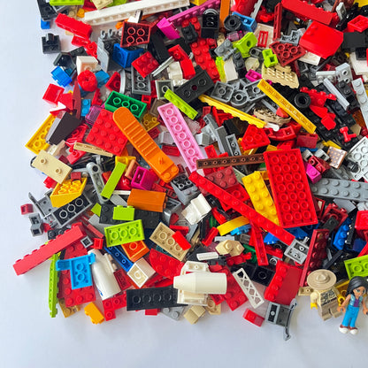 LEGO Fun Pack, Mixed Bag, Approx. 750g includes 6 Minifigures/Minidolls