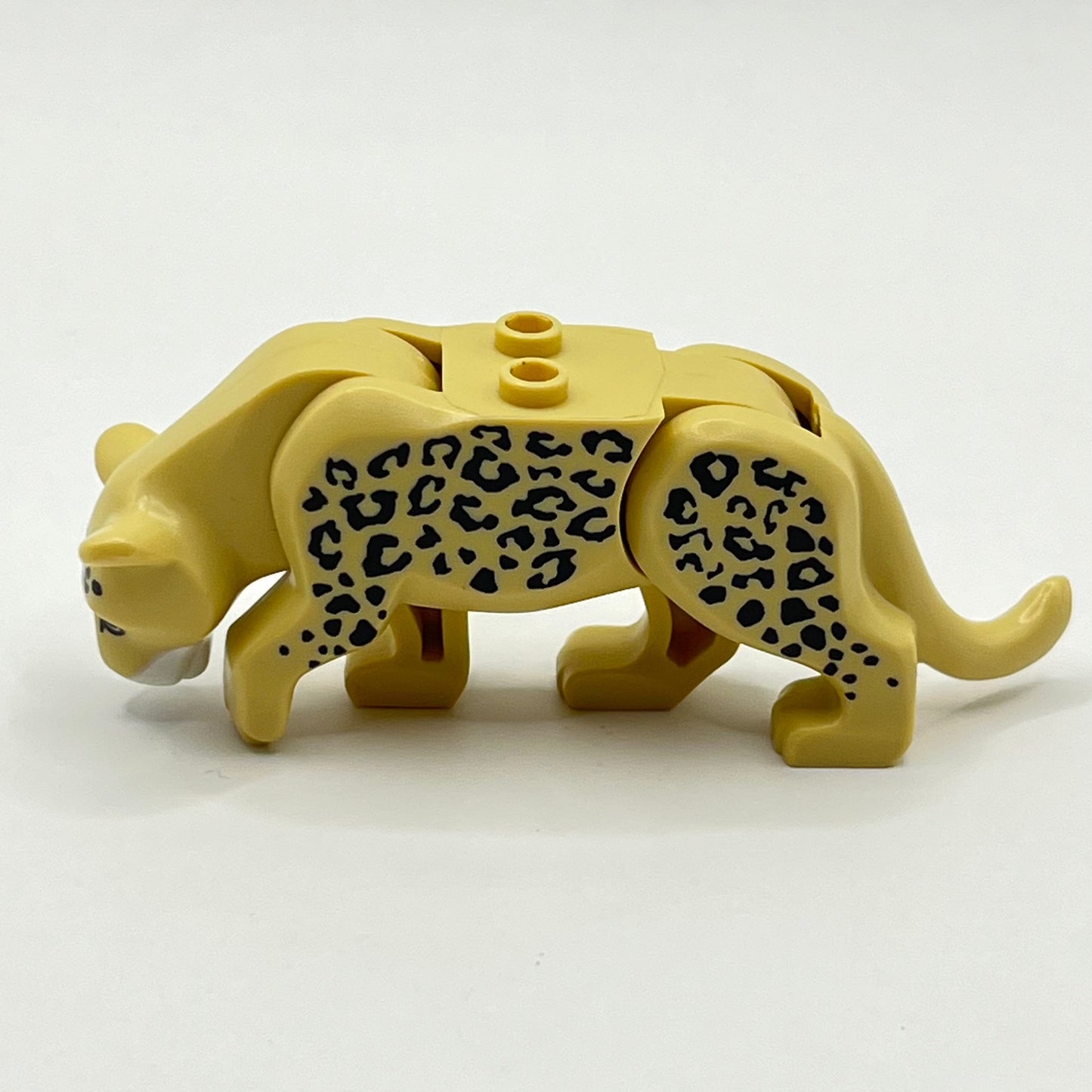 LEGO Leopard, Large Cat, Tan with White Muzzle, Animal, 1 Piece