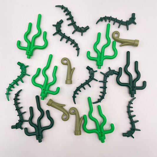 LEGO Mixed Coral, Mixed Green, 18 Pieces