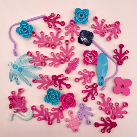 LEGO Leaves and Vines, Pinks and Blue, 35 Pieces