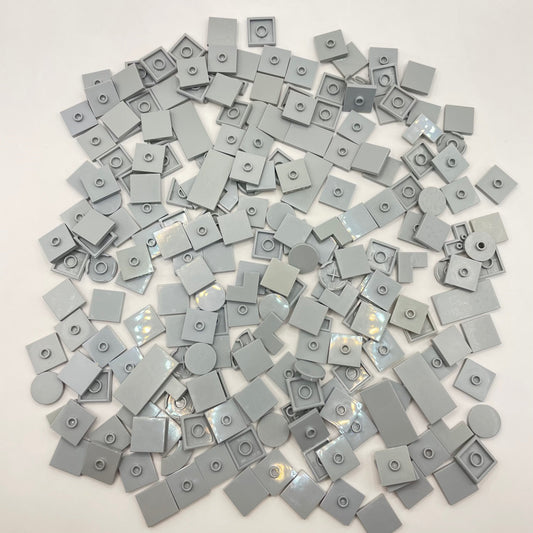 LEGO 2x Tiles / Jumpers, Light Bluish Grey, Approx. 105g