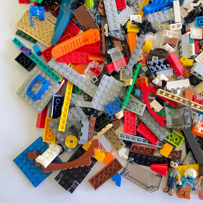 LEGO Fun Pack, Mixed Bag, Approx. 750g includes 6 Minifigures/Minidolls