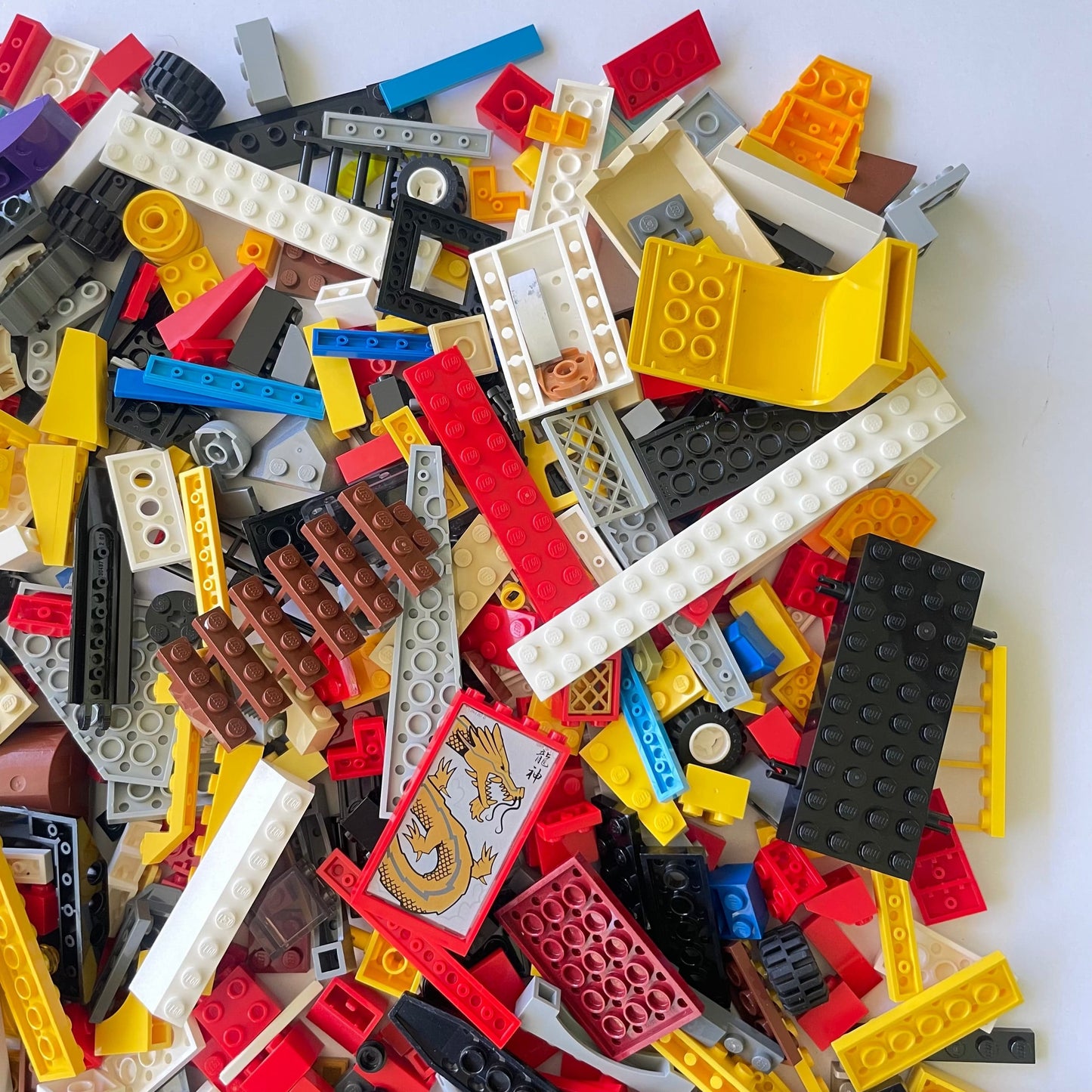 LEGO Fun Pack, Mixed Bag, Approx. 750g includes 6 Minifigures/Minidolls