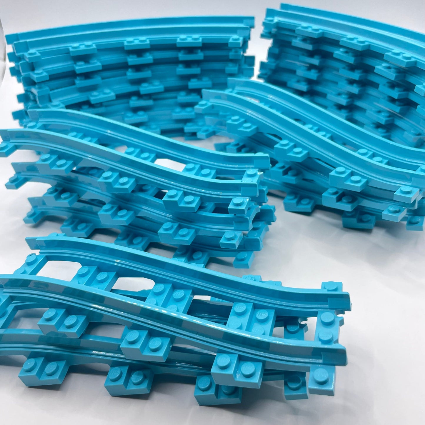 LEGO Train Track, Narrow Gauge, Medium Azure, 16 Curves, 8 Ramps, (24 Pieces total)