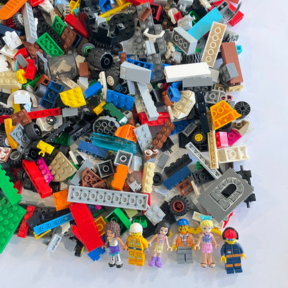 LEGO Fun Pack, Mixed Bag, Approx. 750g includes 6 Minifigures/Minidolls
