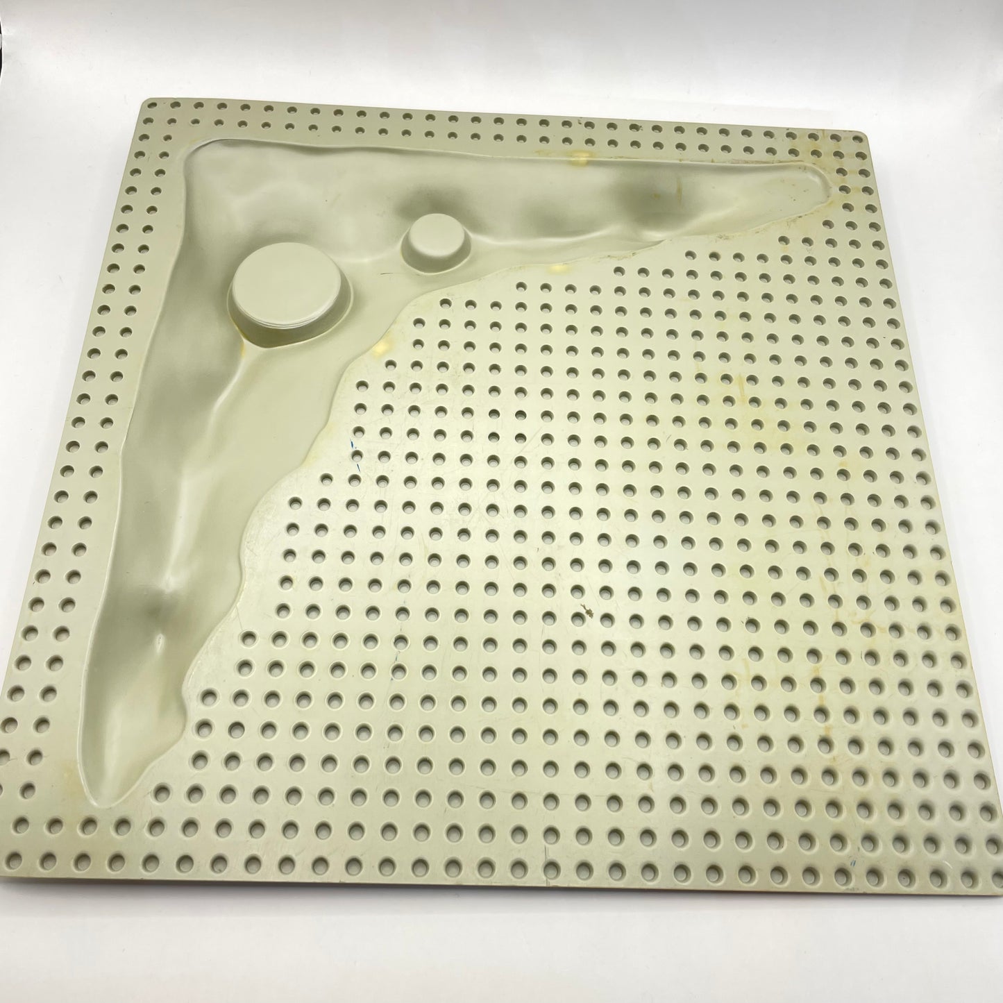 LEGO Moon Baseplate, Condition Fair, 32x32, 3947a,  (1 Piece)