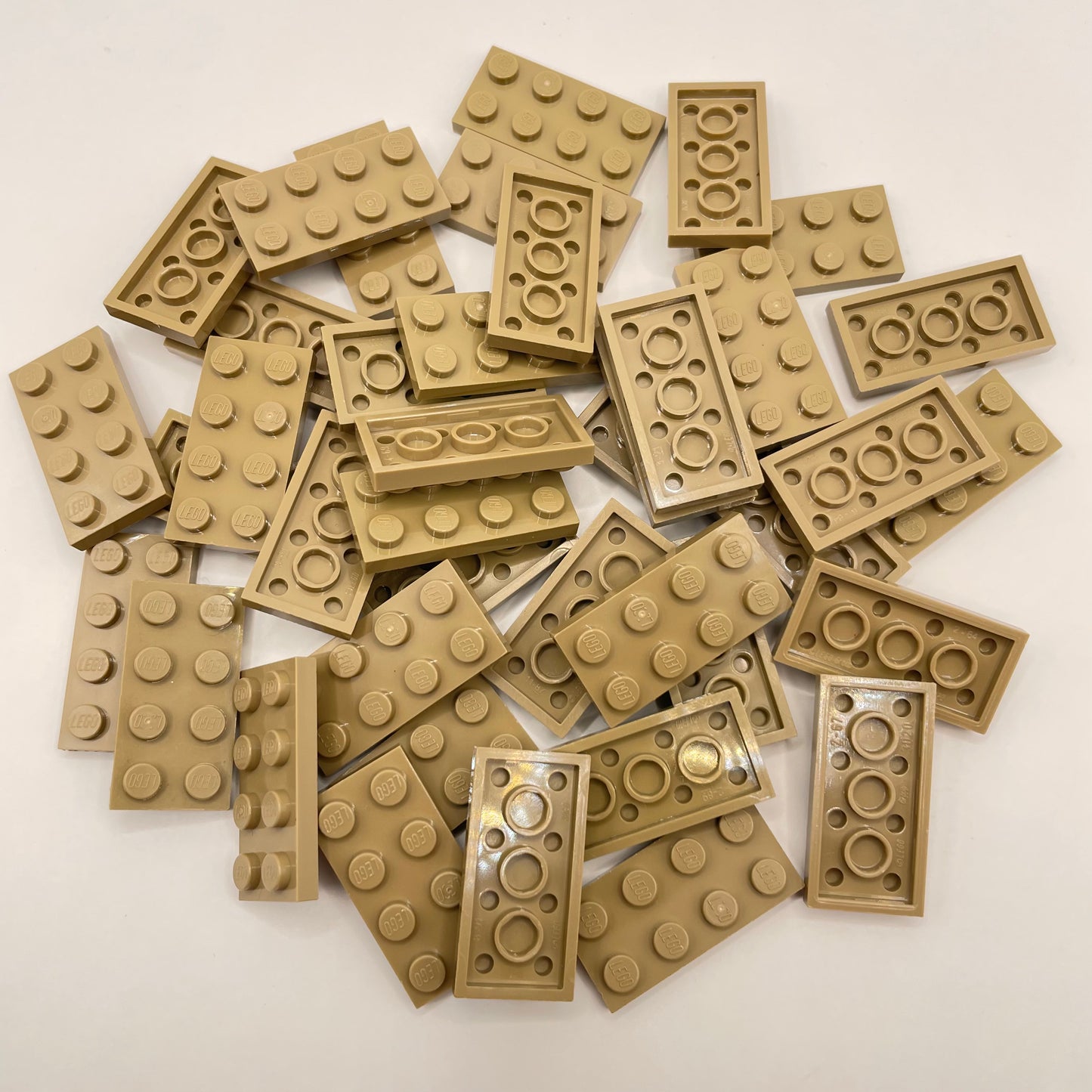 LEGO Plates, 2x4, Dark Tan, 40 Pieces