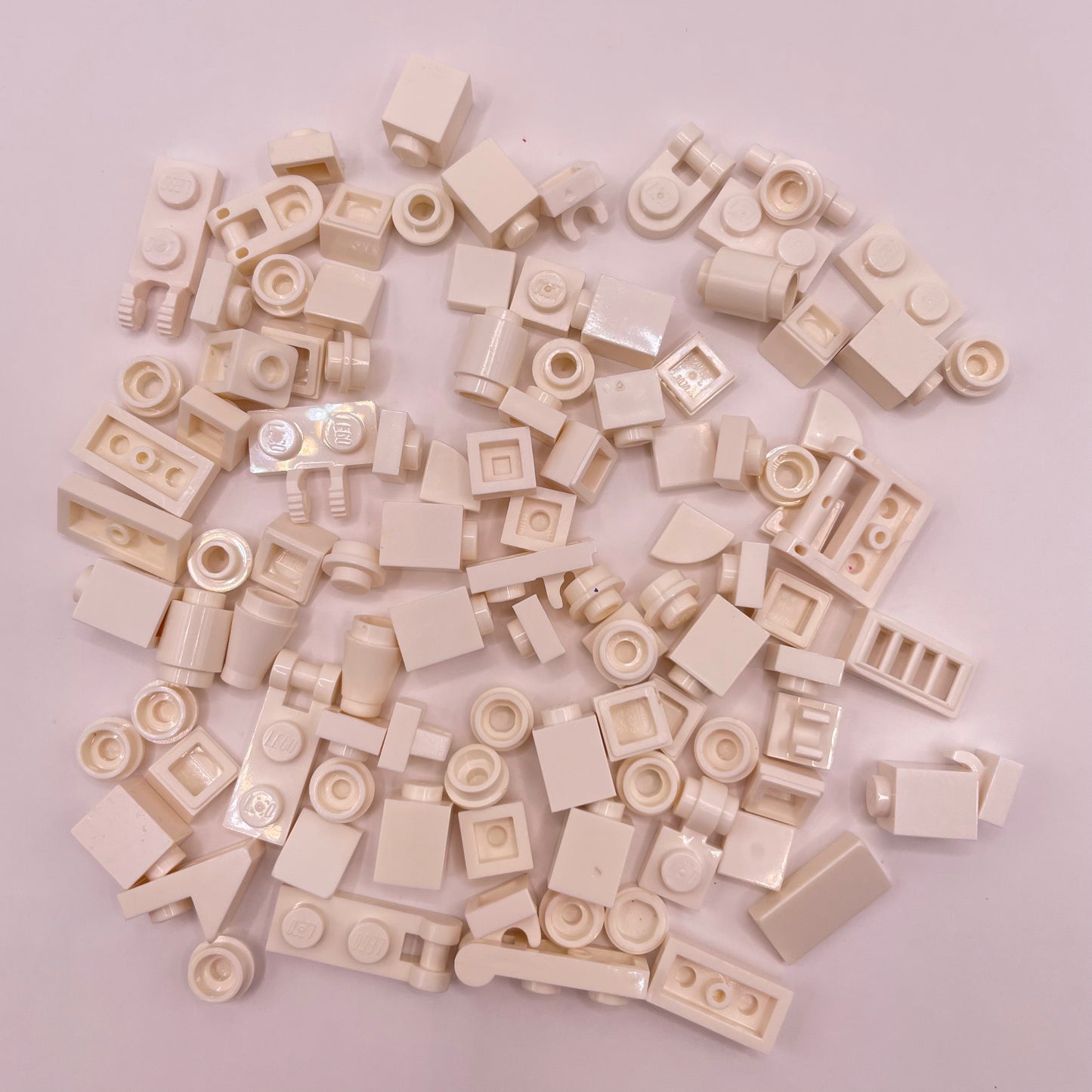 LEGO Greebling, White, 100 Pieces