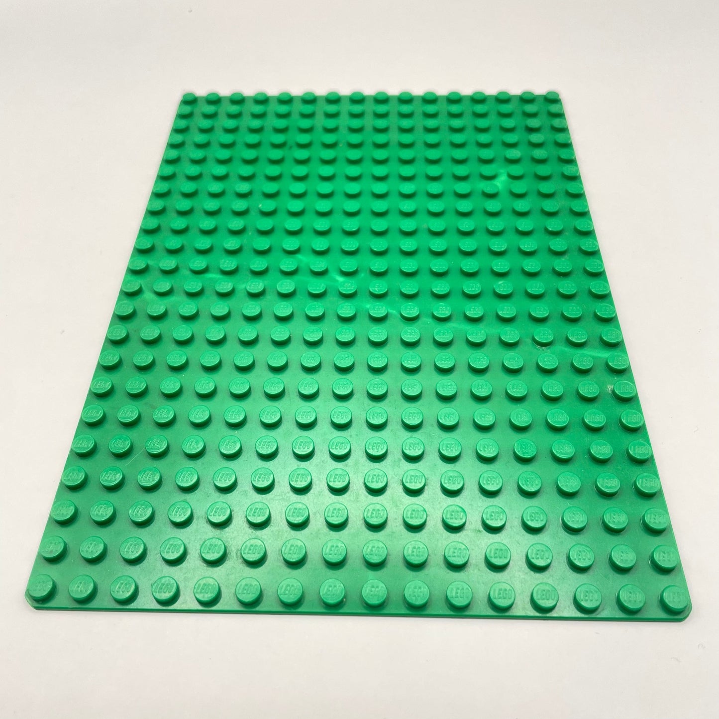 LEGO Baseplate, Green, 16x22, Vintage (1 Piece)