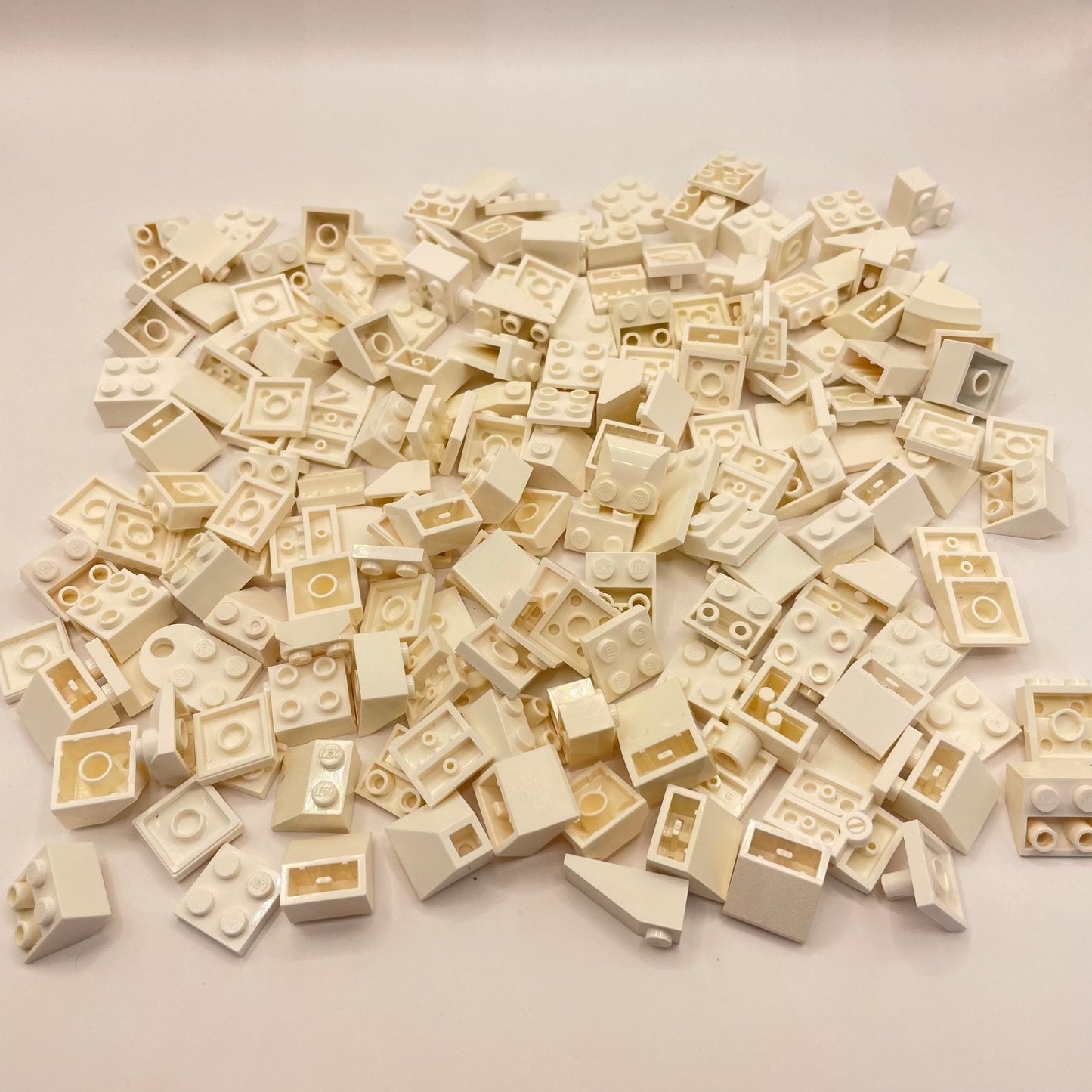 LEGO Slopes and Bricks 2x Wide, White, Approx. 145g