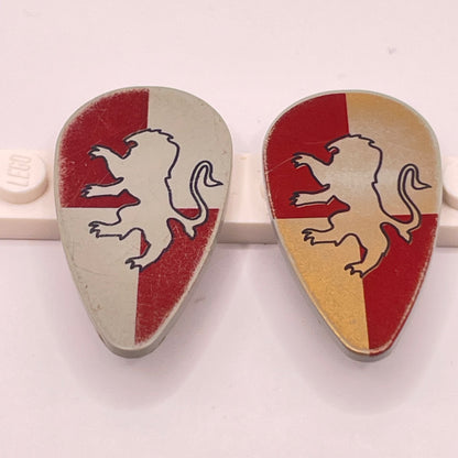 LEGO Gryffindor Lion, Harry Potter Minifigure Accessories, 2 Pieces