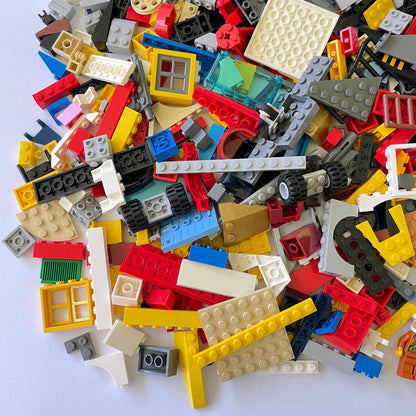 LEGO Fun Pack, Mixed Bag, Approx. 750g includes 6 Minifigures/Minidolls