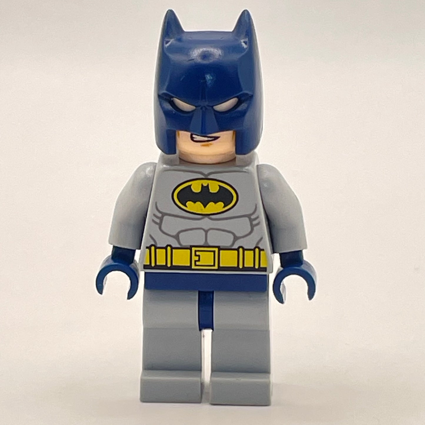 LEGO Batman - Yellow Belt, Super Heroes, Minifigure (sh0025a)