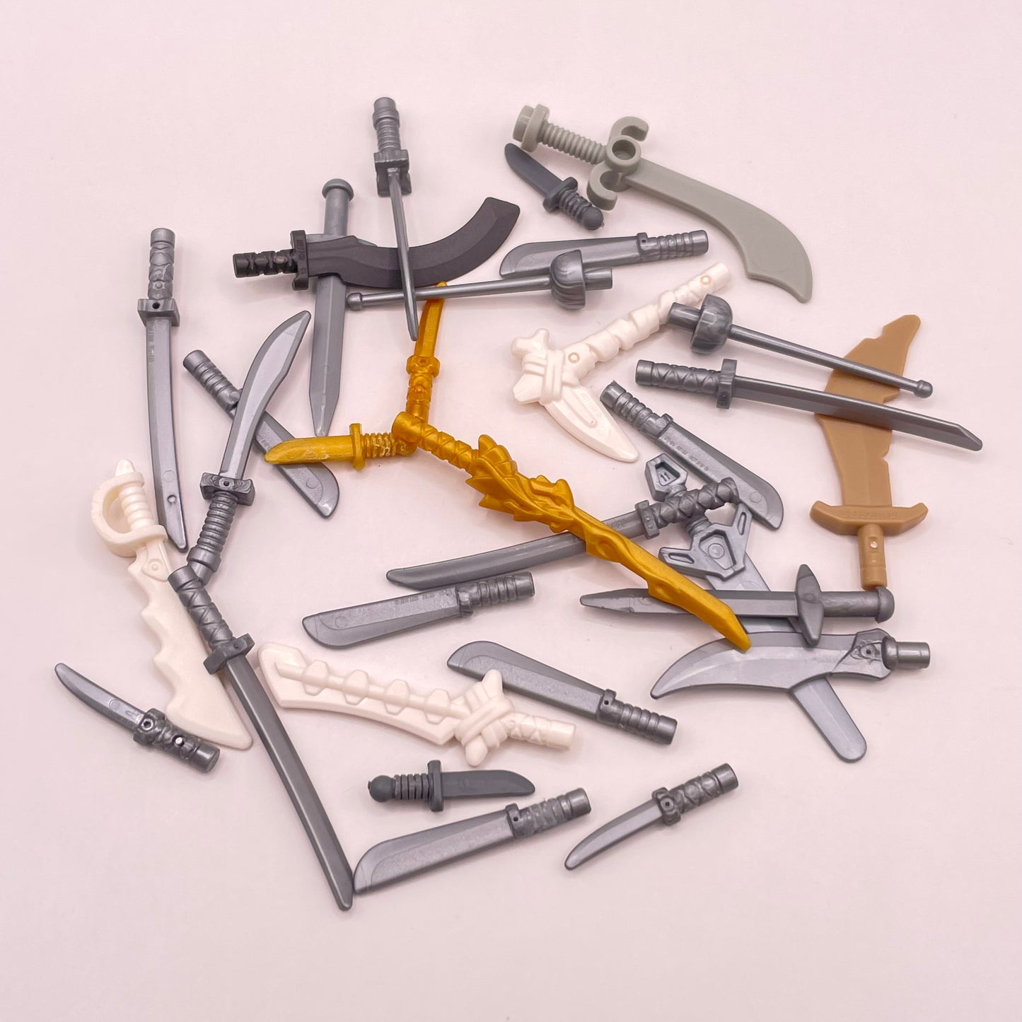 LEGO Swords, Mixed, Tools and Weapons, Minifigure, 30 Pieces
