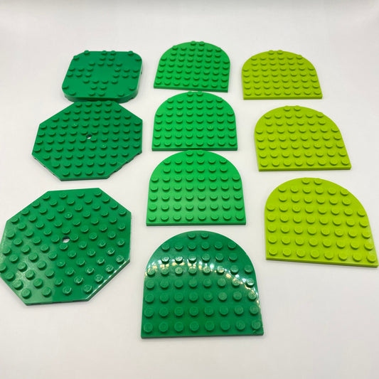 LEGO Rounded Plates, Greens, 10 Pieces