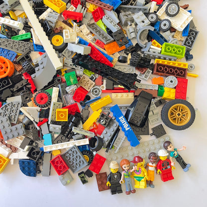 LEGO Fun Pack, Mixed Bag, Approx. 750g includes 6 Minifigures/Minidolls