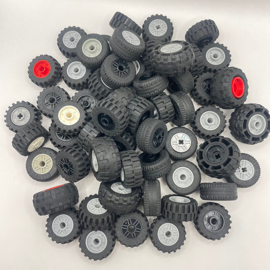 LEGO Medium Wheels, Approx. 500g GBC