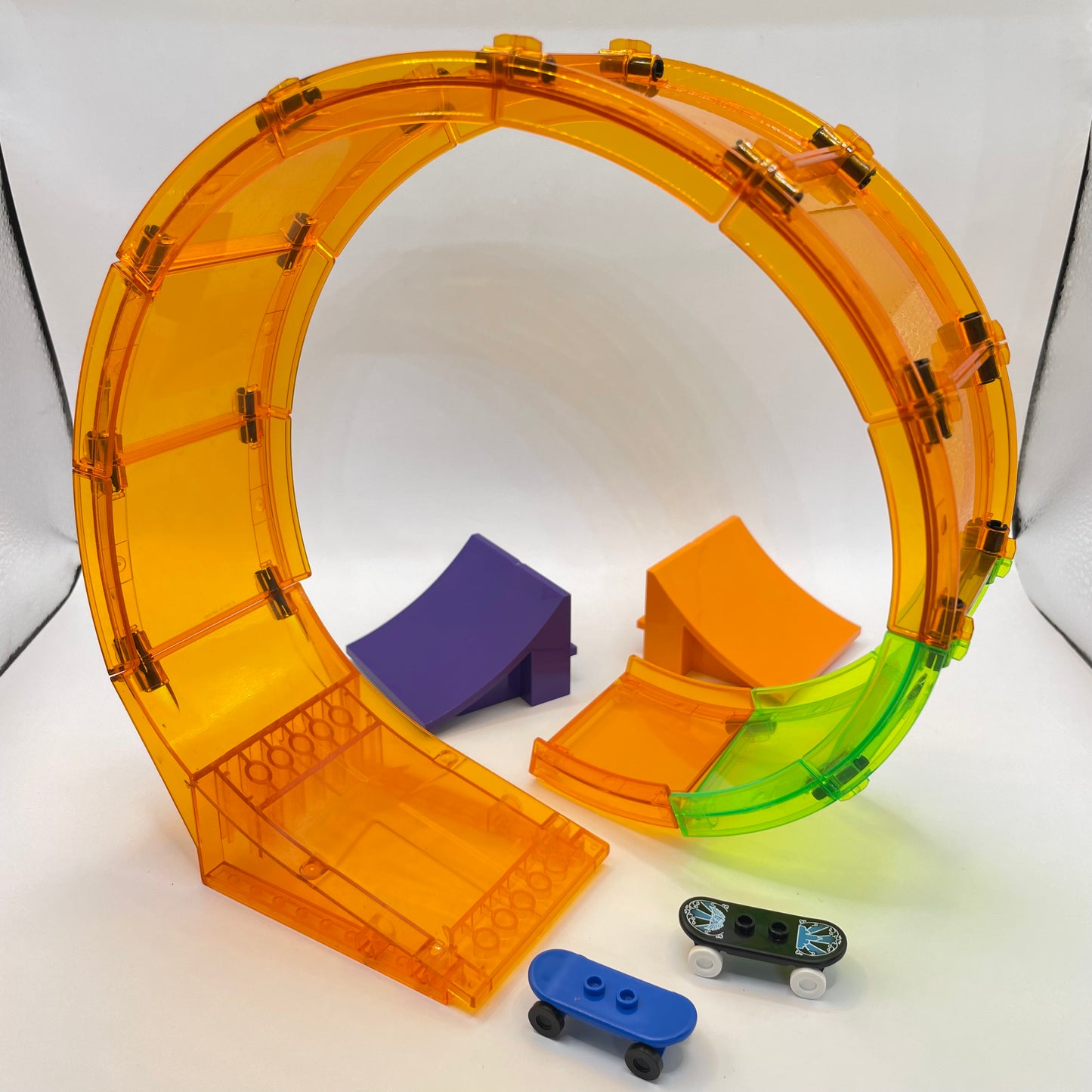 LEGO Skate Loop and Ramps, Skate Boards, Mixed Colours, 15 Pieces