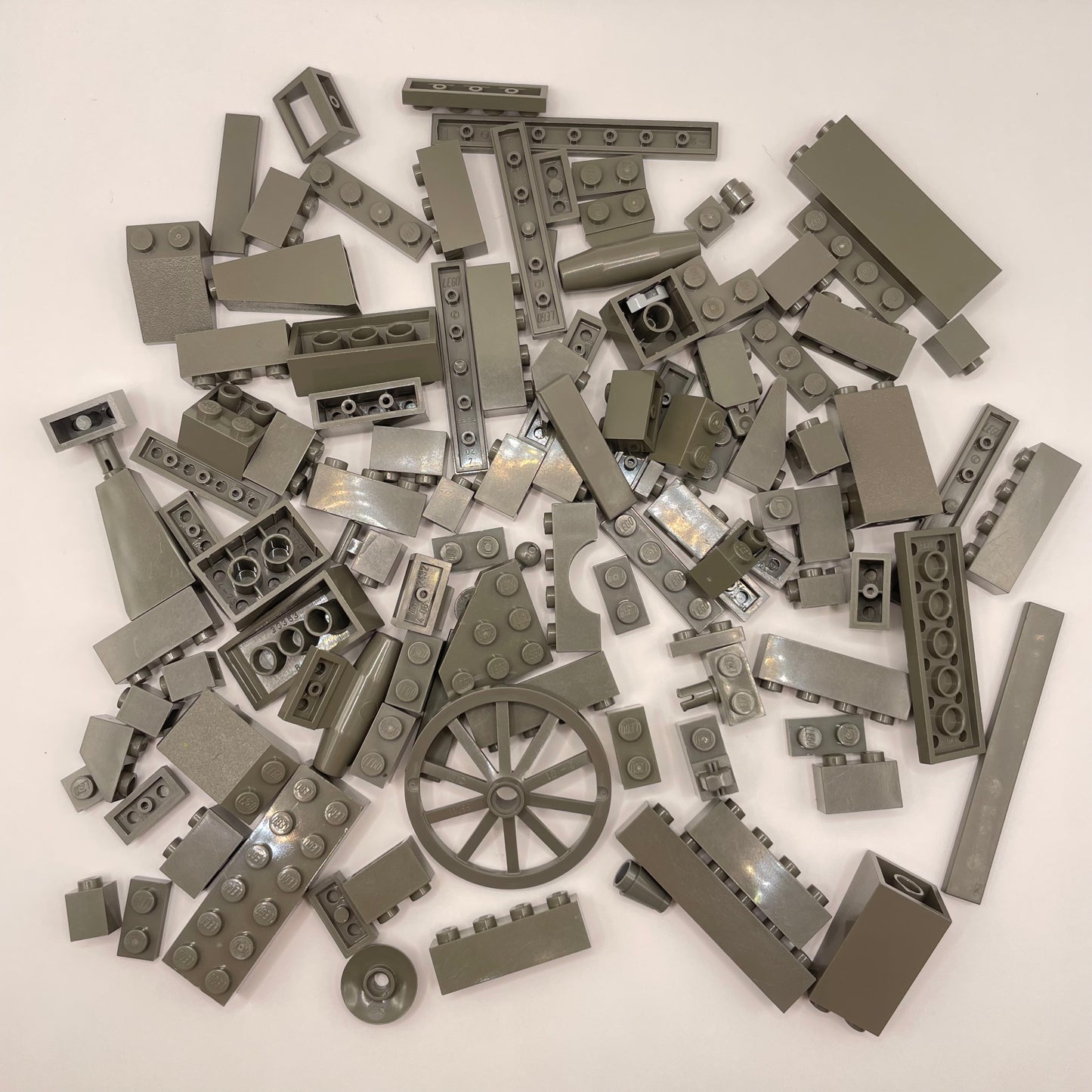 LEGO Mixed Pieces, Old Grey, Approx. 100g