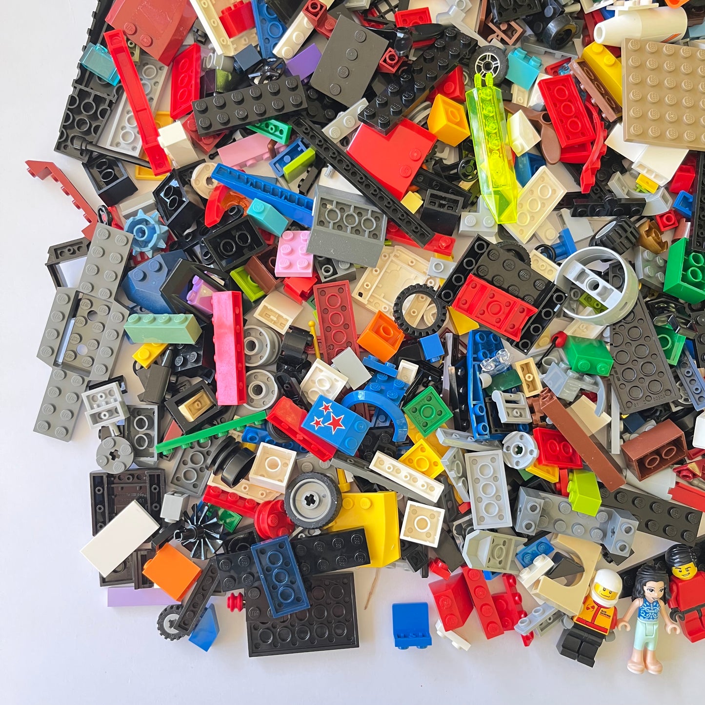 LEGO Fun Pack, Mixed Bag, Approx. 750g includes 6 Minifigures/Minidolls