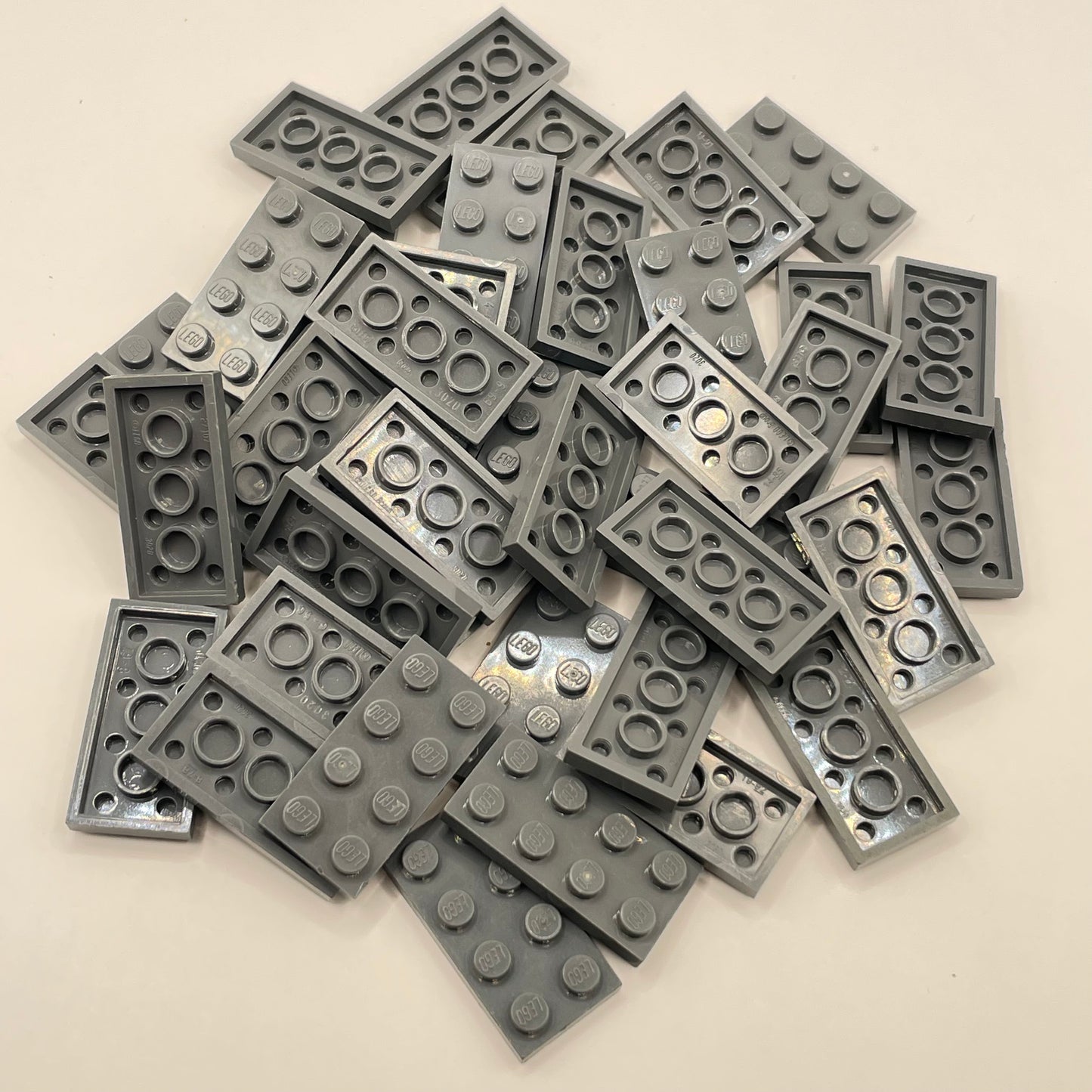LEGO Plates, 2x4, Dark Bluish Grey, 40 Pieces