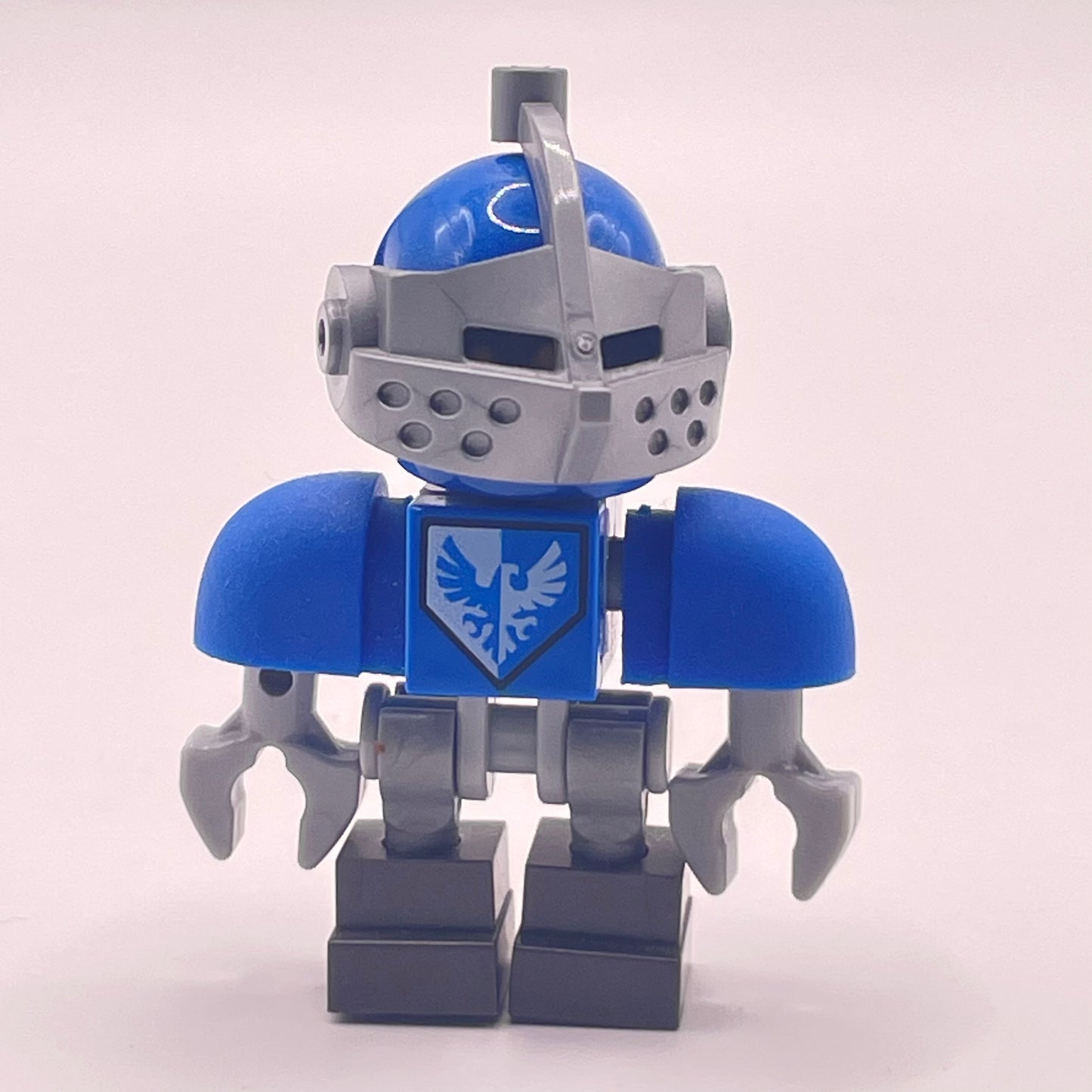 LEGO Clay Bot - Silver Visor, Nexo Knights, Minifigure (nex011)