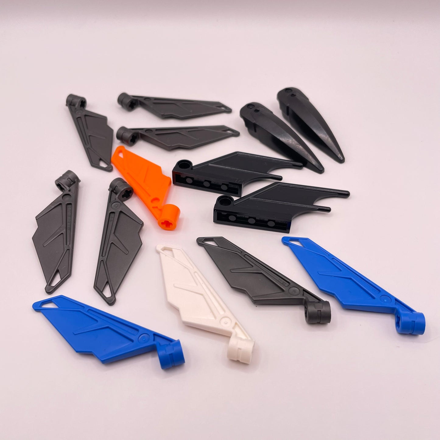 LEGO Bionicle, Wings And Claws, Mixed Colours, 14 Pieces