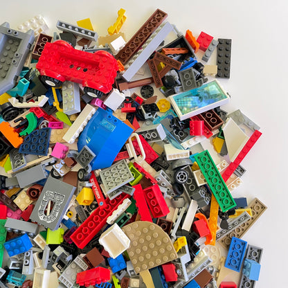LEGO Fun Pack, Mixed Bag, Approx. 750g includes 6 Minifigures/Minidolls