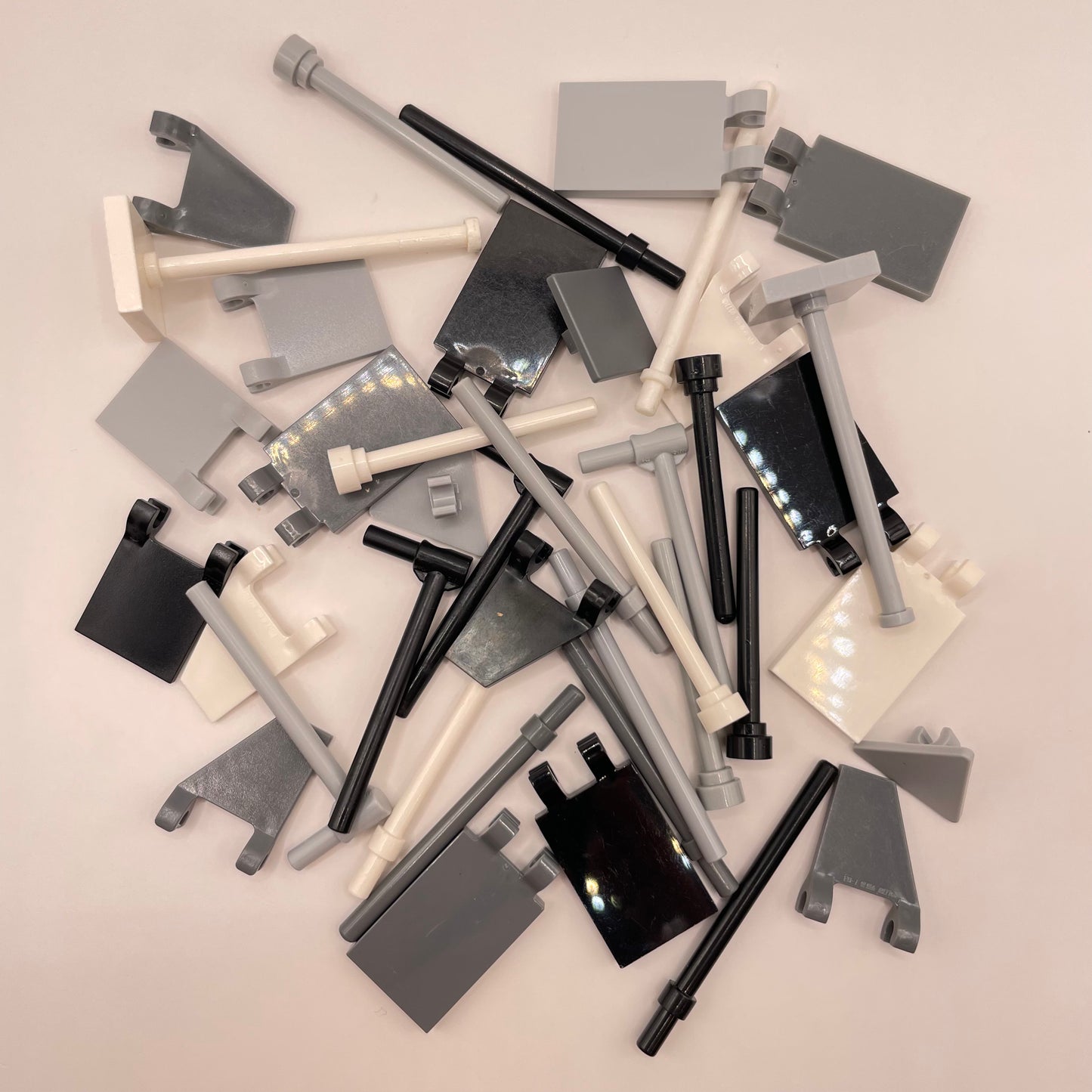 LEGO Monochrome Flags / Poles, 40 Pieces