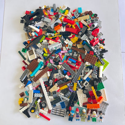 LEGO Fun Pack, Mixed Bag, Approx. 750g includes 6 Minifigures/Minidolls