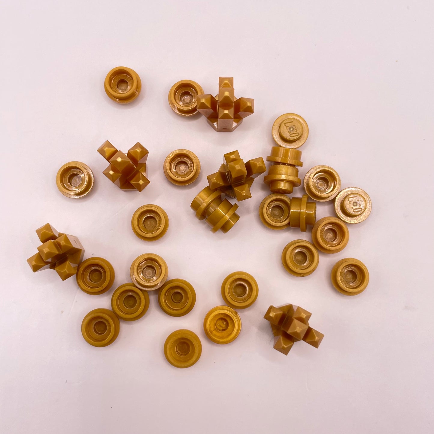 LEGO Gold Treasure and Crystals, 30 Pieces