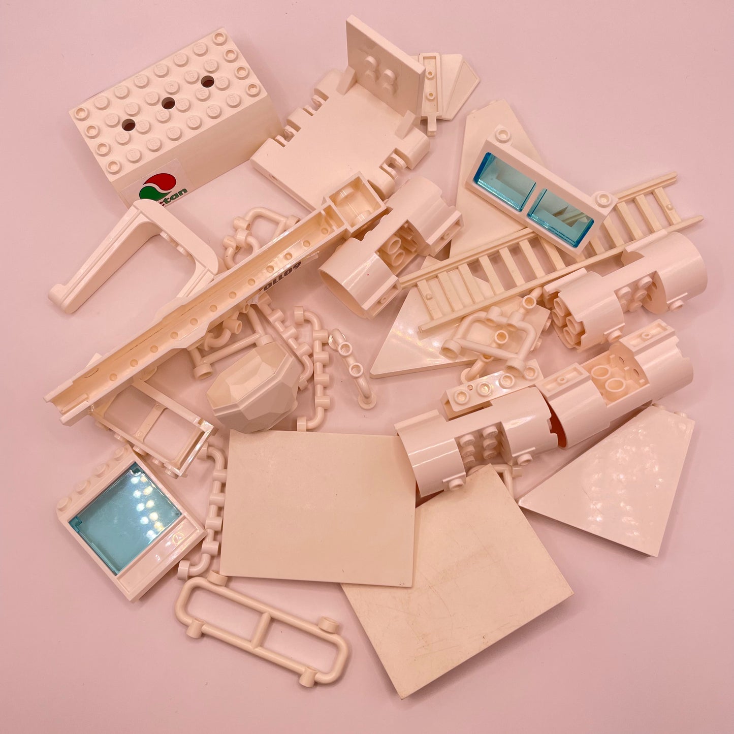 LEGO White, Vehicle Parts, Approx. 120g