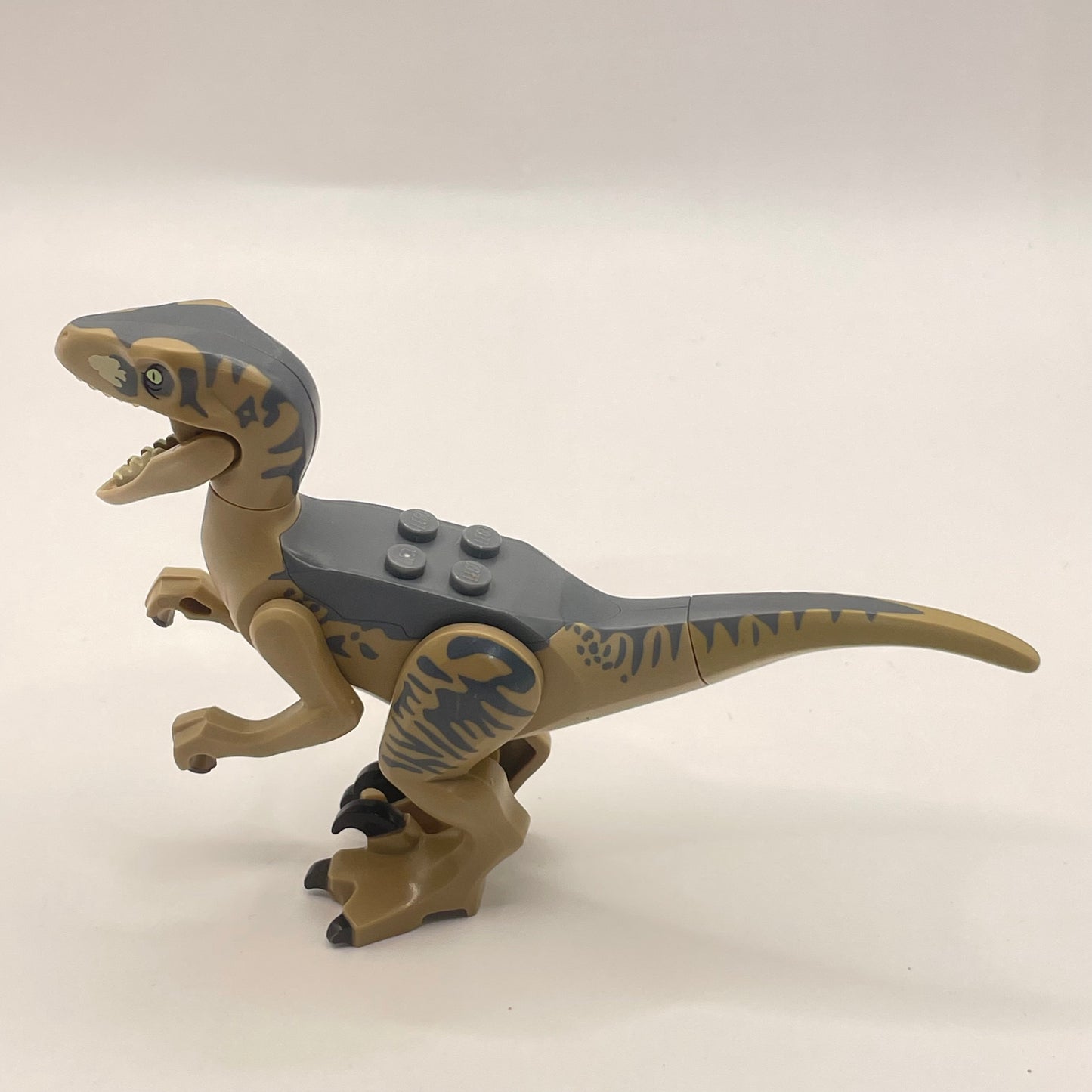 LEGO Dinosaur Raptor Dark Tan (Jurassic World / Park) (raptor15)