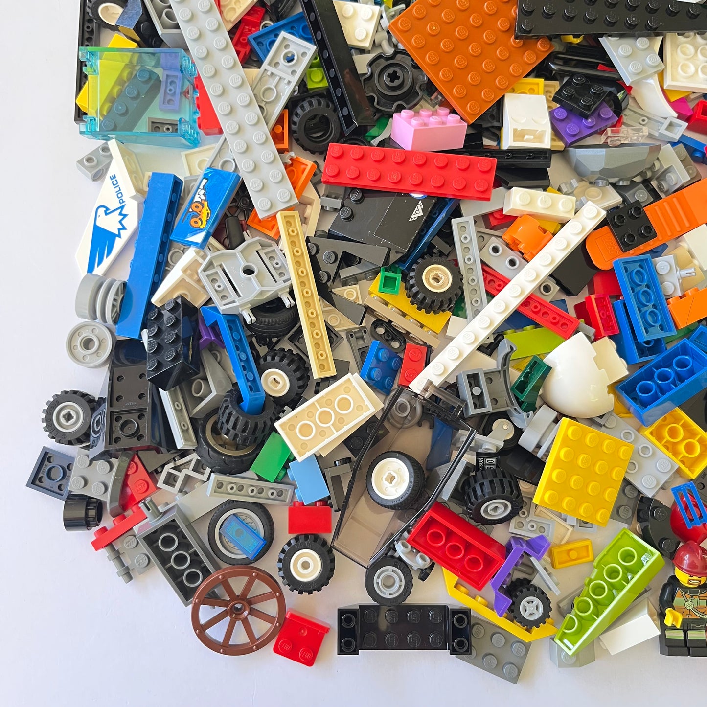 LEGO Fun Pack, Mixed Bag, Approx. 750g includes 6 Minifigures/Minidolls